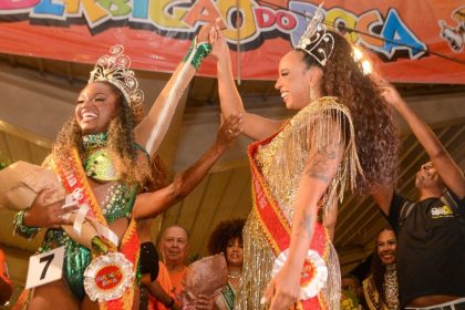 em-noite-de-samba-e-disputa-acirrada,-berbigao-do-boca-elege-sua-nova-rainha