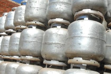 programa-que-garante-recarga-gratuita-do-botijao-de-gas-chega-a-todas-as-capitais-nesta-segunda