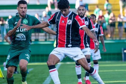 chapecoense-atropela-o-jec-e-vai-ao-mata-mata-do-catarinense