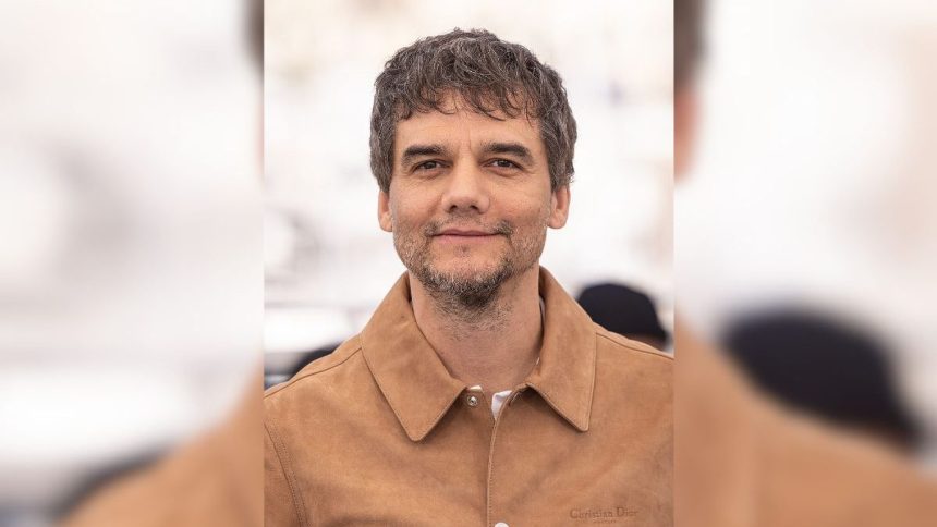 bolsonaro-nao-surgiu-do-nada:-wagner-moura-critica-o-ex-presidente-e-faz-comparacao-com-trump