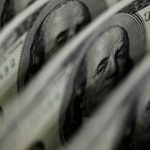 dolar-sobe-para-r$-5,24-apos-indicacao-de-trump-ao-bc-dos-eua