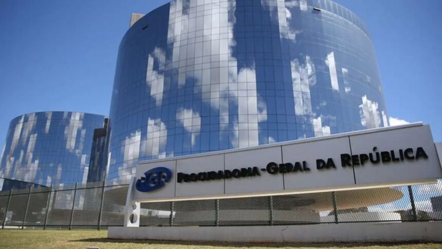 nao-e-fala-infeliz:-lider-do-pl-aciona-pgr-apos-fala-de-lula-sobre-evangelicos-e-beneficios