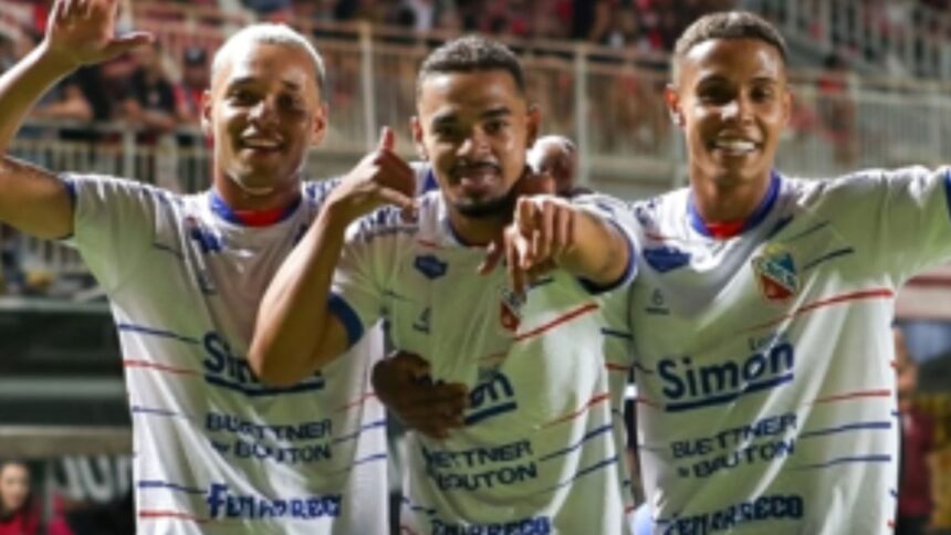 carlos-renaux-empata-com-o-marcilio-dias-nos-acrescimos-e-embola-disputa-do-quadrangular