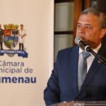 justica-determina-afastamento-de-vereador-de-blumenau-suspeito-de-rachadinha-por-180-dias