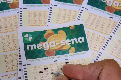 mega-sena-acumula-e-premio-vai-a-r$-105-milhoes
