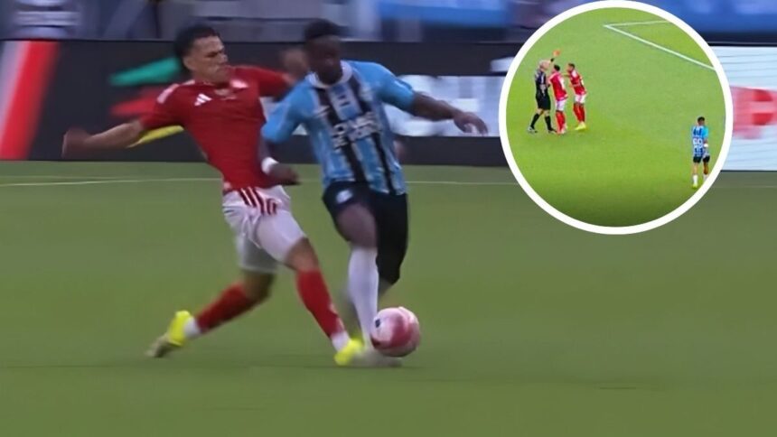 gremio-x-internacional:-bernabei-e-expulso-no-primeiro-tempo-apos-falta-em-amuzu