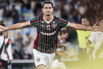 fluminense-elimina-o-vasco-e-coutinho-vira-motivo-para-deboche:-querendo-demais