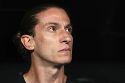 flamengo-demite-filipe-luis-apos-classificacao-para-final-do-carioca