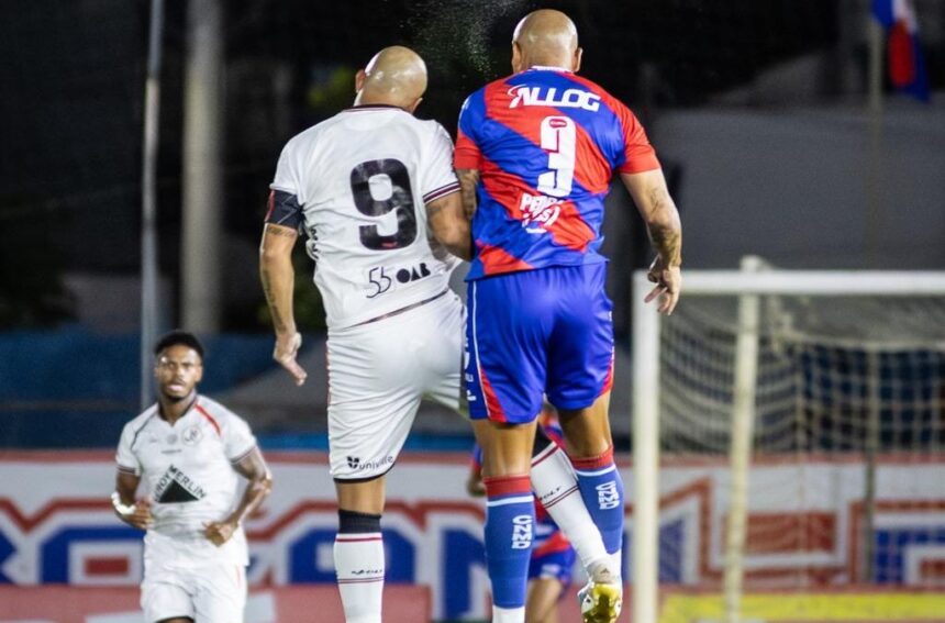 marcilio-dias-escapa-ao-vencer-o-jec-e-rebaixa-figueirense-e-carlos-renaux