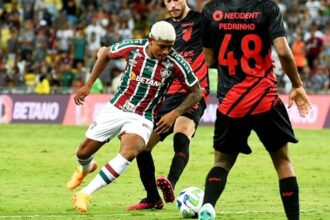 fluminense-x-athletico-pr:-onde-assistir-ao-vivo,-horario-e-escalacoes-pelo-brasileirao