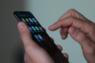 inss-alerta-para-golpes-com-aplicativo-falso-de-reembolso-de-descontos