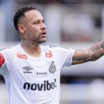 o-que-eu-mais-gosto:-neymar-se-manifesta-sobre-polemica-apos-desfalcar-o-santos
