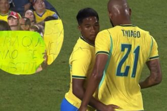 torcedores-aclamam-neymar-e-injustica-com-endrick-causa-revolta-em-brasil-x-croacia