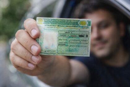 cnh-de-graca?-motoristas-de-sc-economizam-bolada-com-nova-regra;-entenda