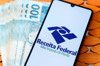 receita-federal-distribui-r$-500-milhoes:-quem-tera-direito-ao-cashback-automatico-em-2026?