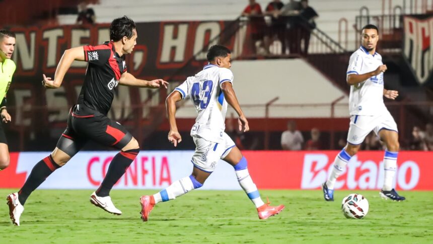 avai-perde-para-o-atletico-go-fora-e-amarga-sequencia-negativa-na-serie-b
