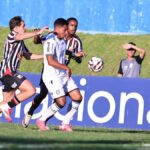 derrota-do-figueirense-expoe-fragilidade-do-time-na-serie-c-do-brasileiro