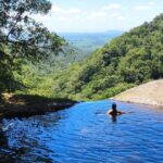 video:-cachoeira-com-borda-infinita-vira-destaque-turistico-com-vista-de-tirar-o-folego-em-sc