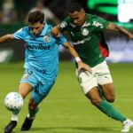 palmeiras-empata-com-o-santos-apos-gol-anulado-nos-acrescimos-e-erro-de-paulinho