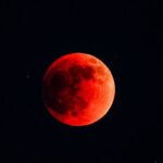 eclipse-lunar-vai-fazer-a-lua-quase-desaparecer-no-brasil;-veja-data-e-onde-observar
