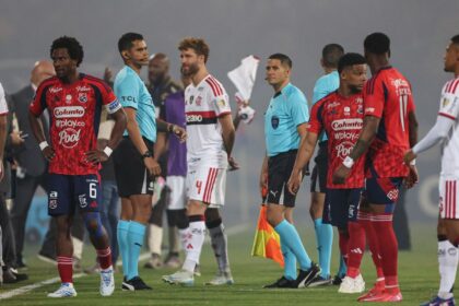 jogo-do-flamengo-na-libertadores-e-cancelado-por-atos-de-vandalismo