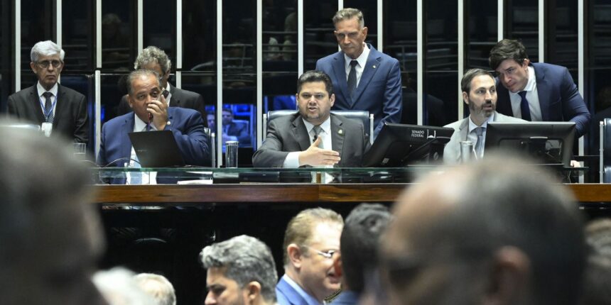 dosimetria:-alcolumbre-promulga-lei-que-beneficia-condenados-pelo-8/1