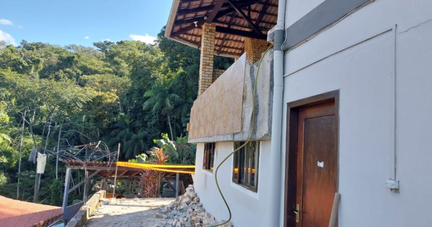 estado-delicado:-apos-sacada-desabar-no-dia-das-maes-idosa-segue-internada-em-sc