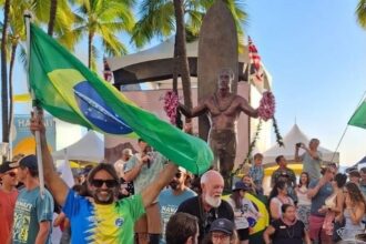 surfista-de-sc-conquista-etapa-do-circuito-mundial-de-parasurf-no-havai