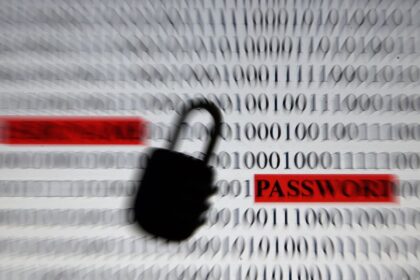 material-do-governo-ajuda-populacao-a-se-proteger-de-golpes-digitais