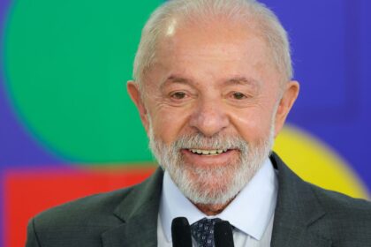 lula-participa-nesta-sexta-feira-do-sem-censura,-da-tv-brasil