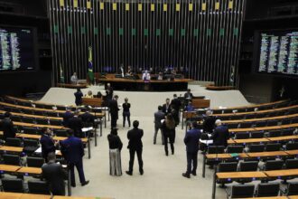 minirreforma-eleitoral-reduz-controle-de-gastos-partidarios;-entenda