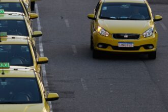 governo-publica-mp-que-destina-r$-30-bi-a-taxistas-e-motoristas-de-app