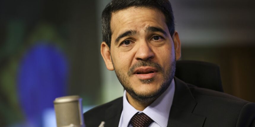 lula-diz-que-vai-indicar-novamente-messias-ao-stf