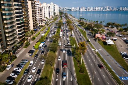 florianopolis-pre-aprova-34-pontos-de-recarga-para-veiculos-eletricos-em-espacos-publicos