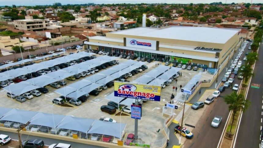 rede-de-supermercados-adota-escala-52-e-ve-procura-por-vagas-disparar-120%