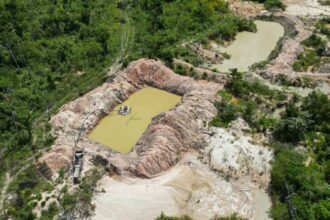 camara-aprova-urgencia-de-texto-que-facilita-garimpo-de-menor-porte