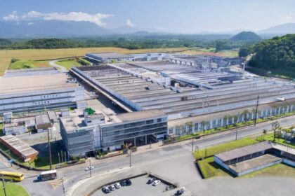 gigante-textil-destina-metade-das-compras-a-fornecedores-de-sc-e-movimenta-r$-187-bilhoes