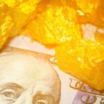 como-investir-em-ouro:-do-ouro-fisico-a-fundos,-o-que-saber-antes-de-comprar