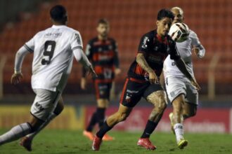 figueirense-empata-sem-gols-com-o-ituano-e-segue-proximo-do-g-8-da-serie-c