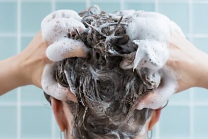 anvisa-manda-tirar-do-mercado-shampoos,-pomada-e-locao;-consumidores-devem-interromper-o-uso