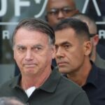 pf-apreende-arma-de-bolsonaro-que-estava-com-empresario-no-rio-grande-do-sul