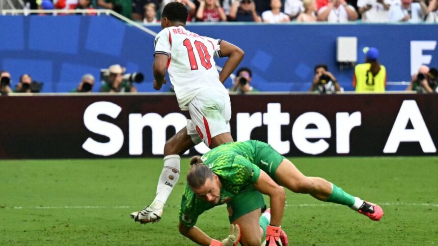 goleiro-da-noruega-que-virou-inimigo-de-neymar-falha-contra-a-inglaterra-e-revolta-brasileiros:-inacreditavel