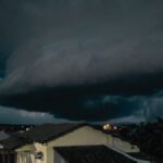 ciclone-intensifica-nova-frente-fria-no-sul,-traz-risco-de-tempestades,-granizo-e-ventos-de-ate-100-km/h