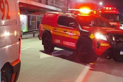homem-fica-gravemente-ferido-apos-perder-controle-e-cair-de-moto-em-rodovia-de-sc
