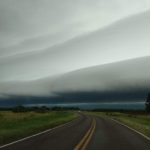 chuva-pode-chegar-a-200-mm-nesta-semana,-e-meteorologista-alerta-para-temporais-e-novos-tornados:-vem-chumbo-grosso