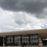 stf-retoma-julgamento-sobre-mandato-tampao-para-governo-do-rio