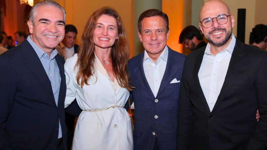 forum-de-joao-doria-reune-empresarios-num-hotel-de-luxo-em-copacabana