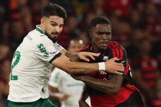 flamengo-deixa-rivalidade-de-lado,-parabeniza-aniversario-do-palmeiras-e-recebe-resposta