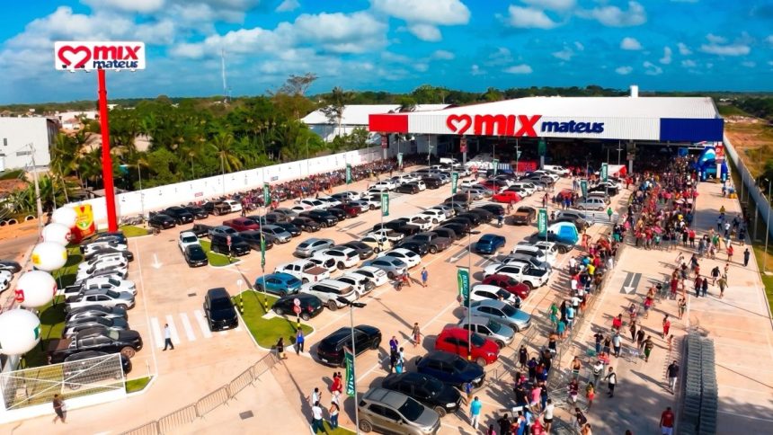 apos-fechar-28-lojas-e-demitir-6,6-mil-funcionarios,-gigante-dos-supermercados-gera-236-empregos-com-nova-unidade-de-4-mil-m-no-interior-do-brasil
