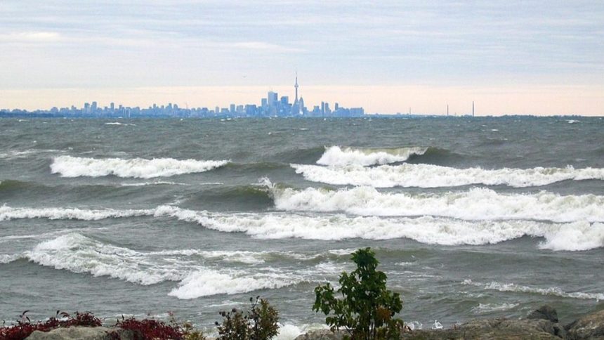 o-lago-ontario-agora-e-lago-america?-trump-assina-ordem-para-renomear-cartao-postal-apos-disputa-comercial-com-o-canada